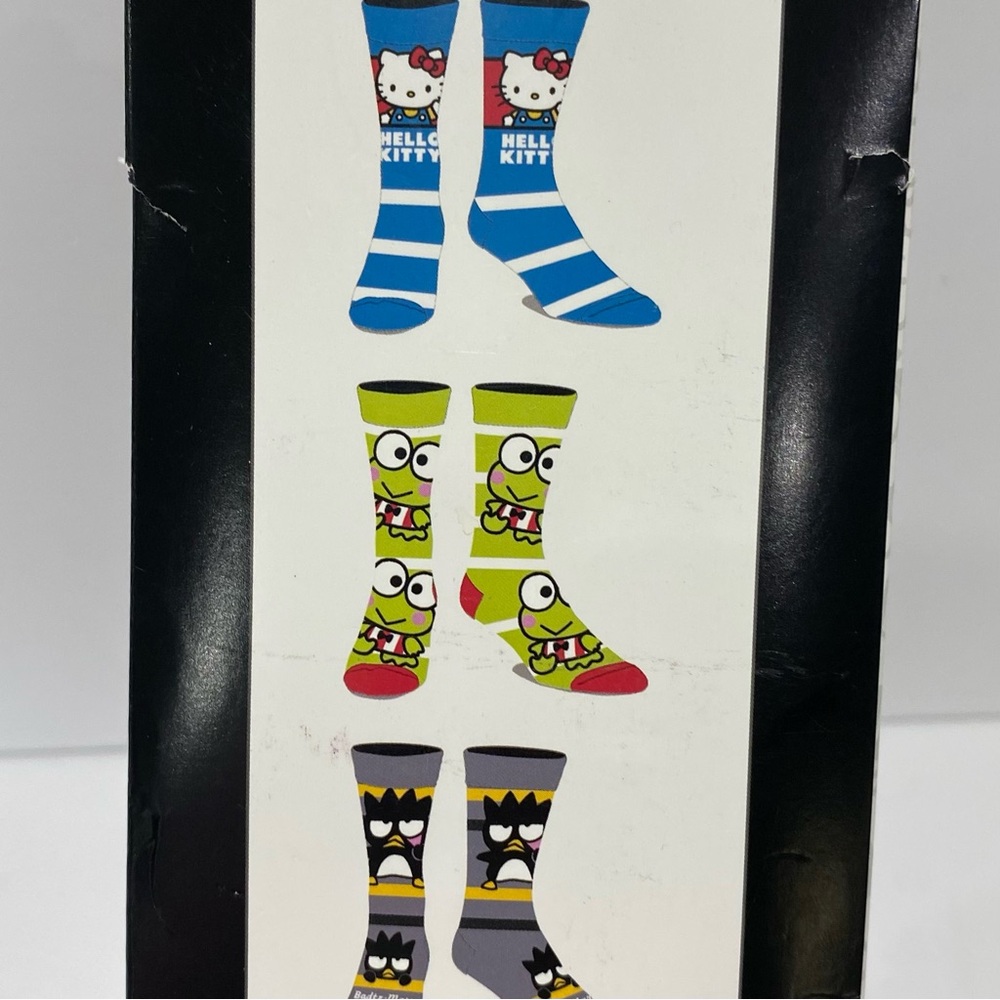 Hello Kitty Red and Green Socks Set Vibrant Accessories Sanrio NWT - Picture 6 of 6